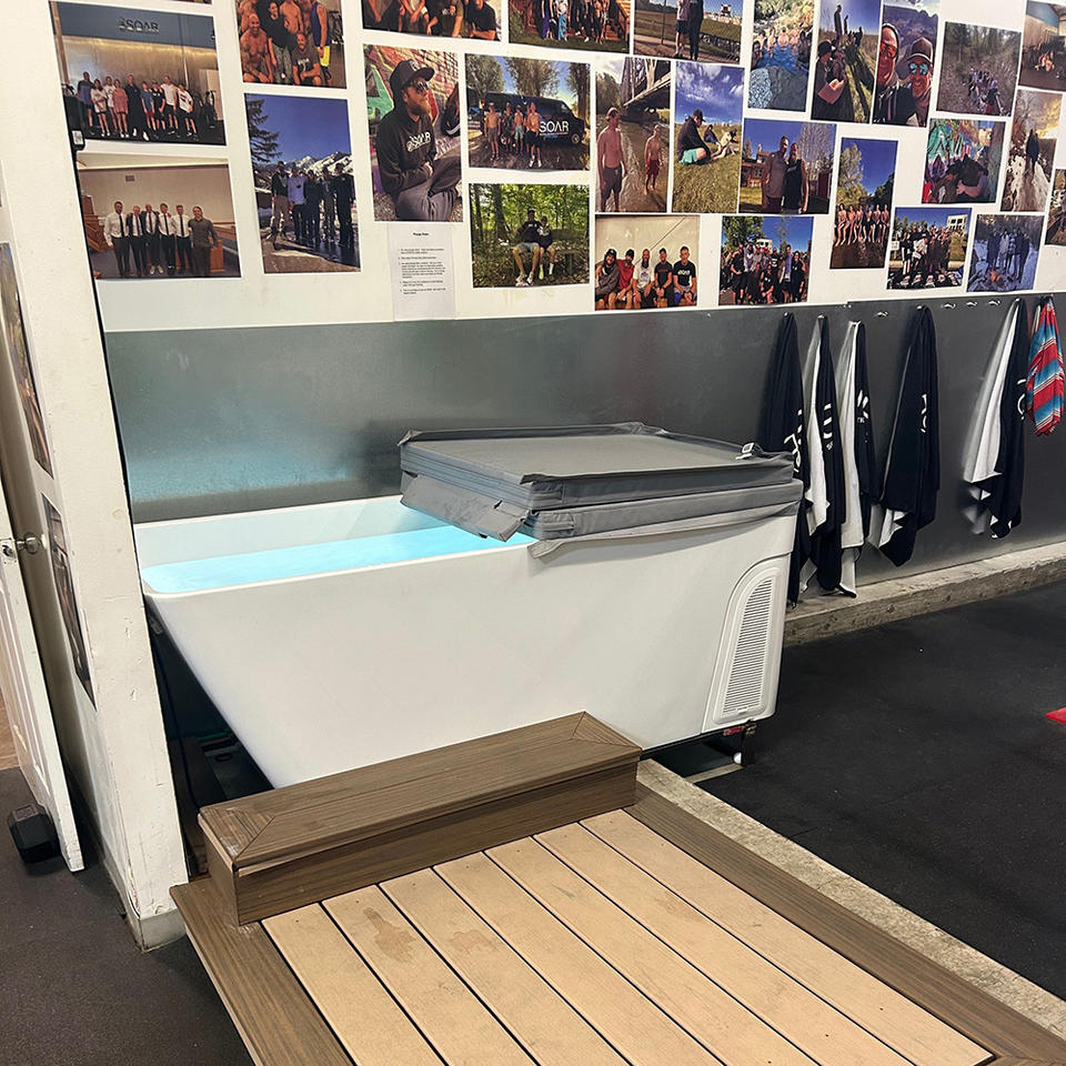 Premium Cold Plunge Recovery Tub™